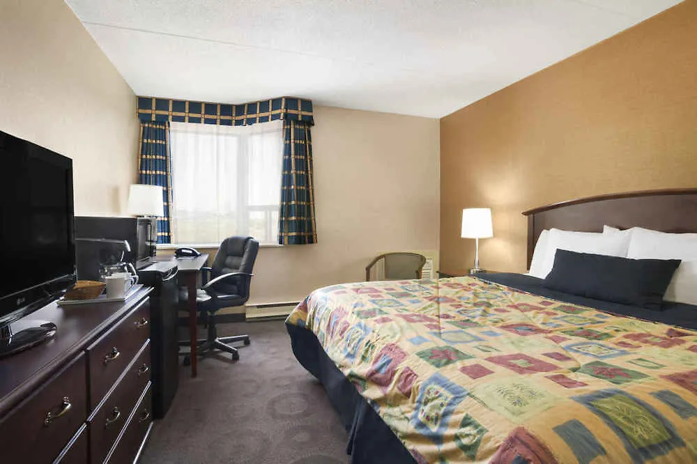 Travelodge By Wyndham Toronto East Kanada