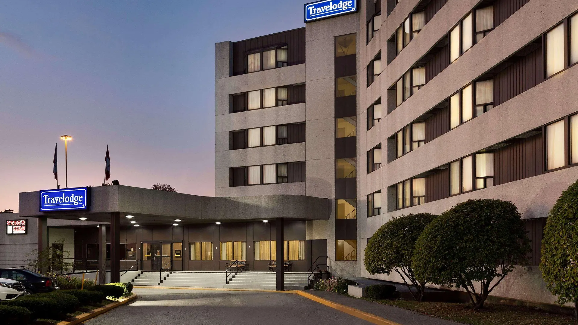 Travelodge By Wyndham Toronto East 2*,