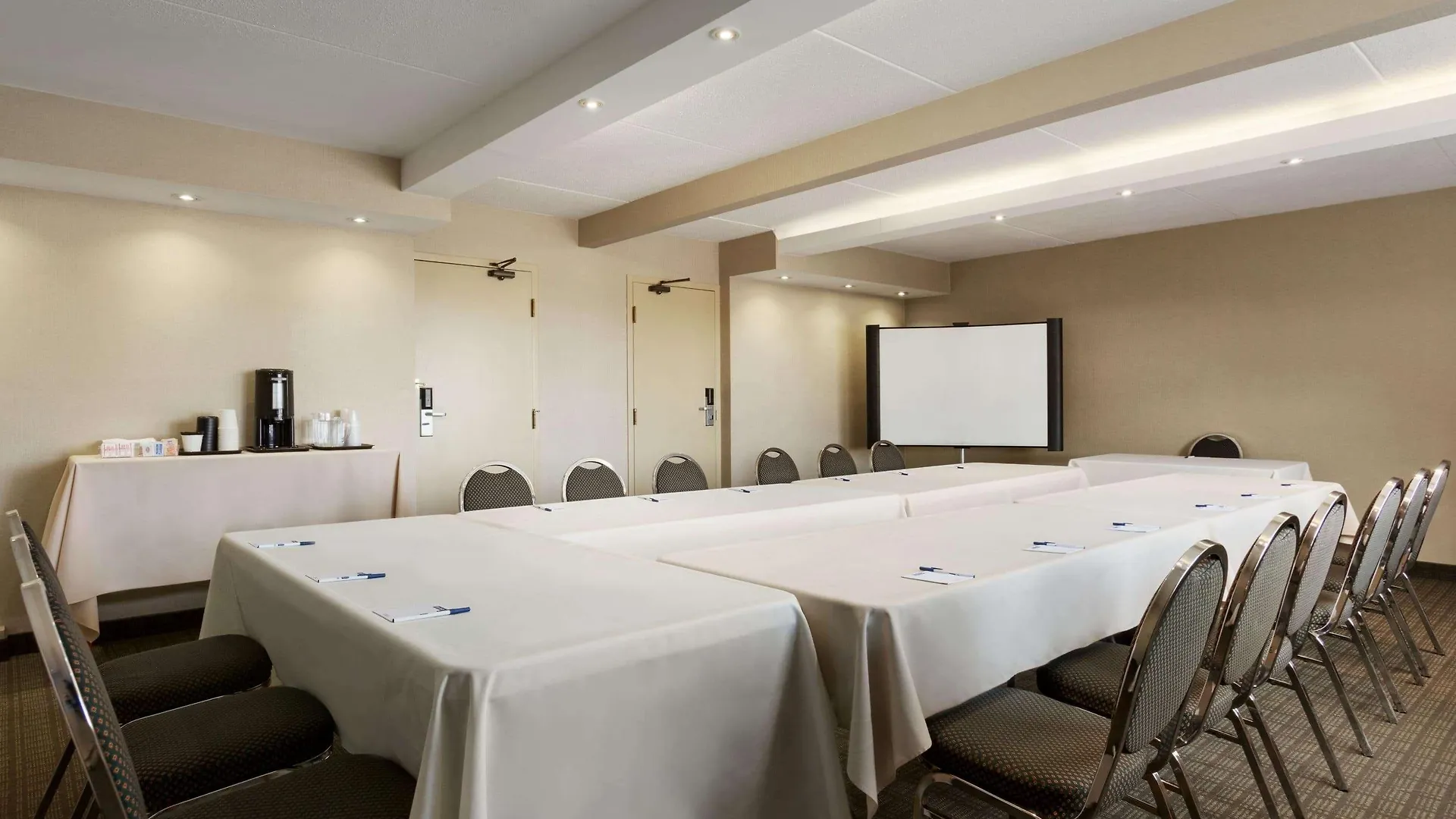 ** Ξενοδοχείο Travelodge By Wyndham Toronto East Καναδάς