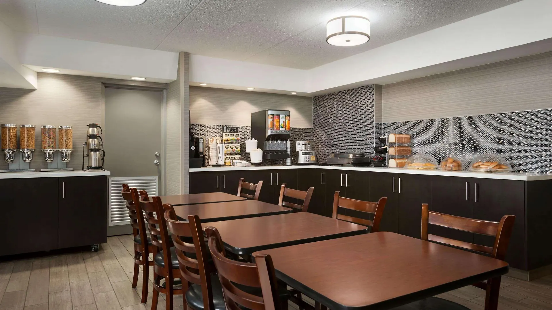 Travelodge By Wyndham Toronto East Ξενοδοχείο