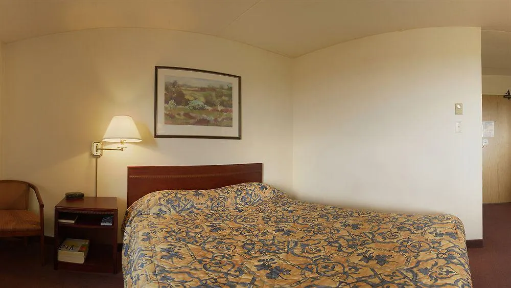 ** Ξενοδοχείο Travelodge By Wyndham Toronto East Καναδάς